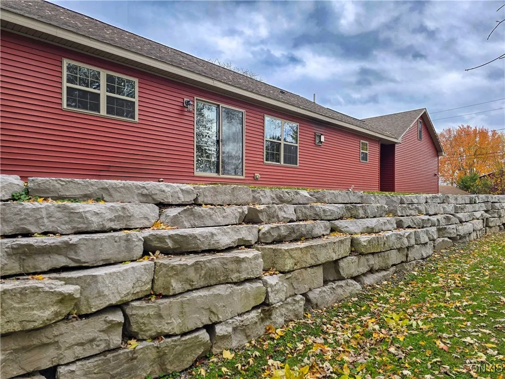 21 Wedgeworth Drive, West Monroe, New York 13167, West Monroe, New York 13167, 4 Bedrooms Bedrooms, 13 Rooms Rooms,3 BathroomsBathrooms,Residential,For Sale,21 Wedgeworth Drive, West Monroe, New York 13167,0,S1648287