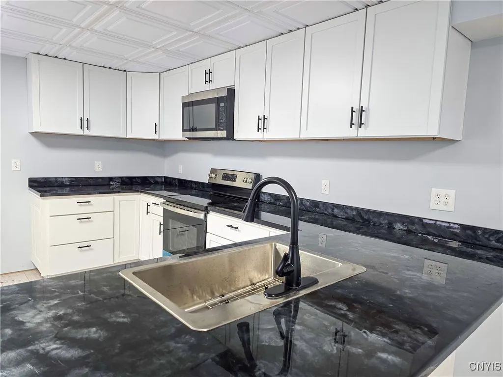 21 Wedgeworth Drive, West Monroe, New York 13167, West Monroe, New York 13167, 4 Bedrooms Bedrooms, 13 Rooms Rooms,3 BathroomsBathrooms,Residential,For Sale,21 Wedgeworth Drive, West Monroe, New York 13167,0,S1648287