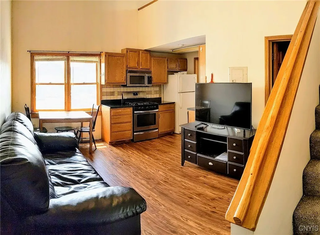 11 Clinton Avenue, Cortland, New York 13045, Cortland, New York 13045, 5 Bedrooms Bedrooms, ,Multi Family,For Sale,11 Clinton Avenue, Cortland, New York 13045,0,S1648779