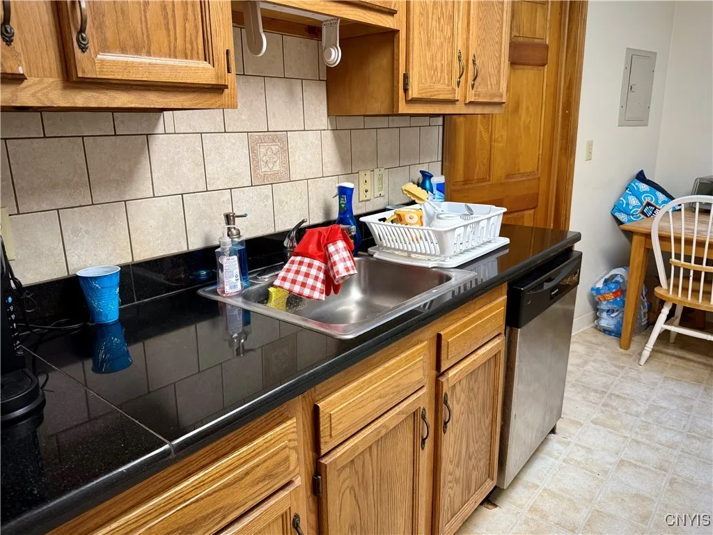 11 Clinton Avenue, Cortland, New York 13045, Cortland, New York 13045, 5 Bedrooms Bedrooms, ,Multi Family,For Sale,11 Clinton Avenue, Cortland, New York 13045,0,S1648779