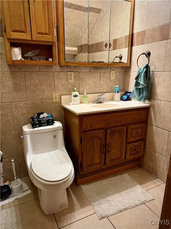 11 Clinton Avenue, Cortland, New York 13045, Cortland, New York 13045, 5 Bedrooms Bedrooms, ,Multi Family,For Sale,11 Clinton Avenue, Cortland, New York 13045,0,S1648779