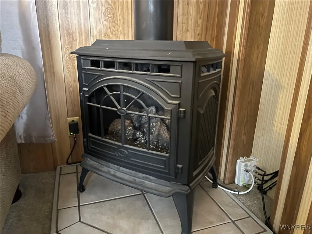 11 Melody Lane, Cheektowaga, New York 14225, Cheektowaga, New York 14225, 2 Bedrooms Bedrooms, 5 Rooms Rooms,1 BathroomBathrooms,Residential,For Sale,11 Melody Lane, Cheektowaga, New York 14225,0,B1648757