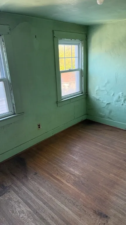 172 Moulson Street, Rochester, New York 14621, Rochester, New York 14621, 4 Bedrooms Bedrooms, 8 Rooms Rooms,2 BathroomsBathrooms,Residential,For Sale,172 Moulson Street, Rochester, New York 14621,0,R1648753