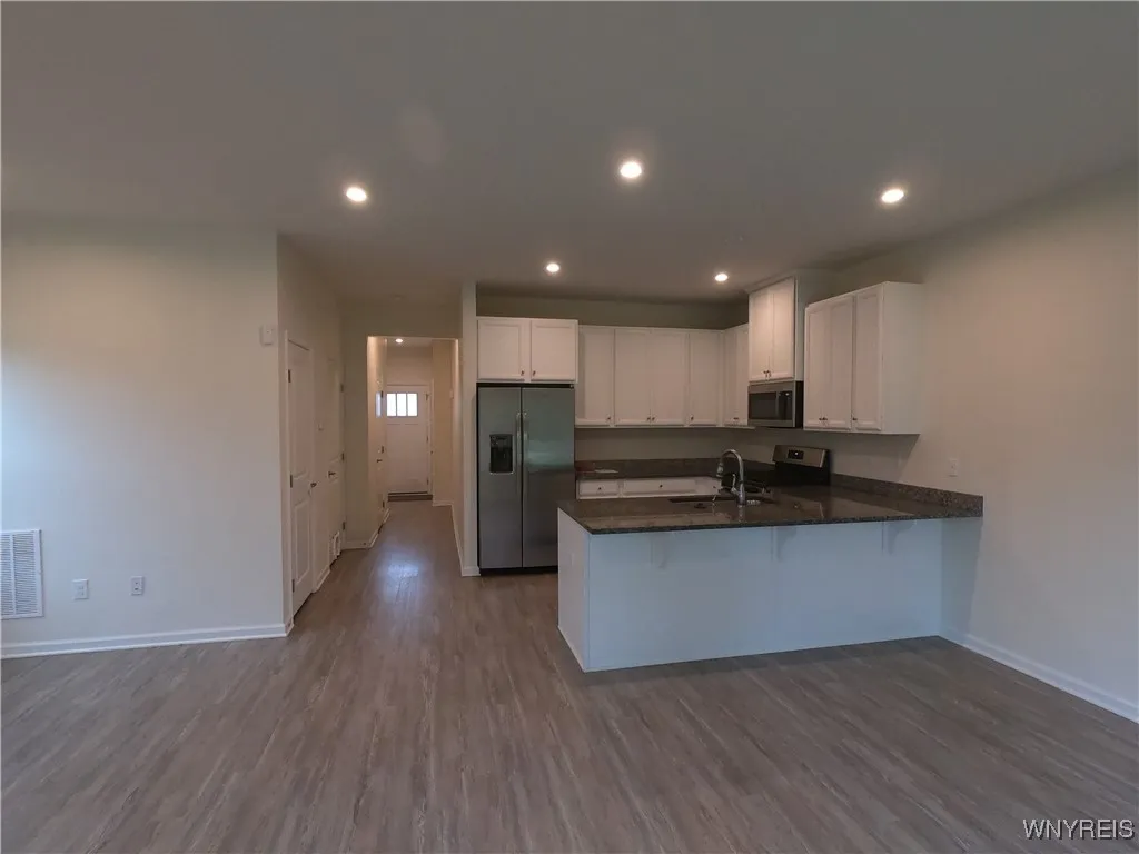 3581 Big Tree Road 10, Hamburg, New York 14075, Hamburg, New York 14075, 3 Bedrooms Bedrooms, 6 Rooms Rooms,2 BathroomsBathrooms,Residential,For Sale,3581 Big Tree Road 10, Hamburg, New York 14075,0,B1648725