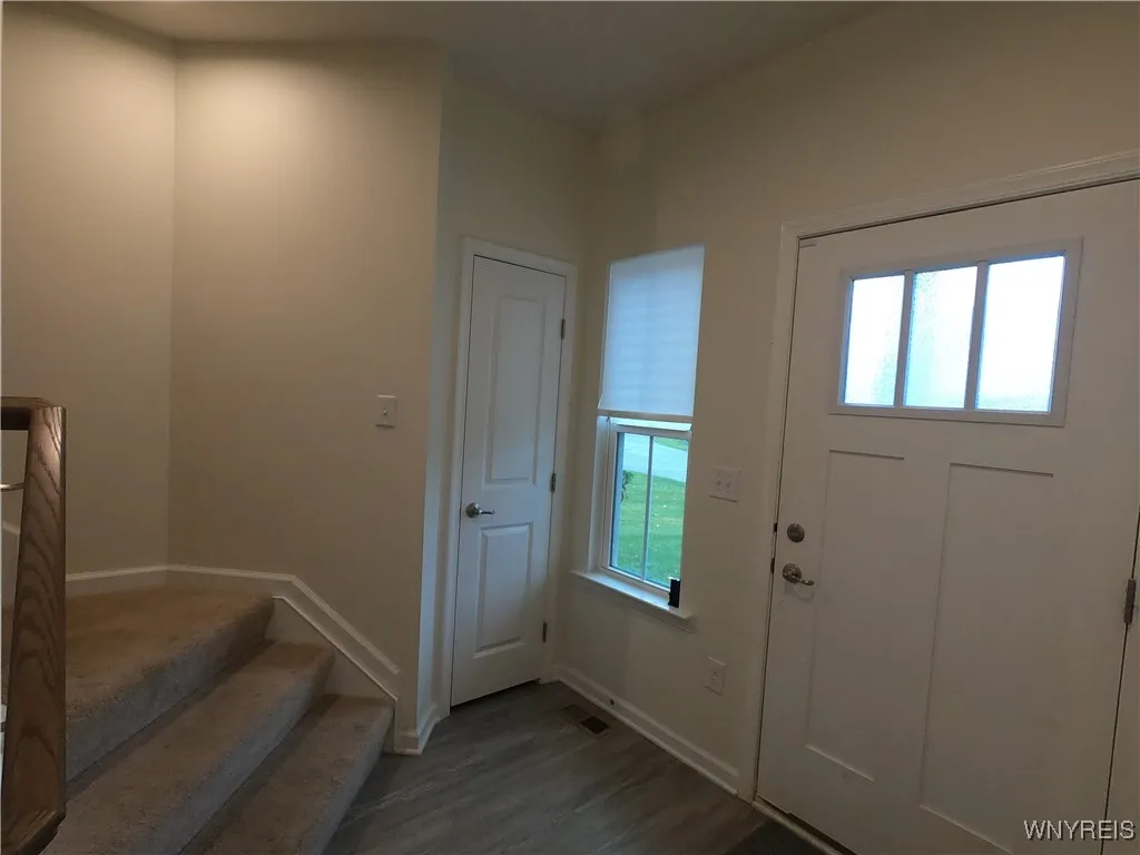 3581 Big Tree Road 10, Hamburg, New York 14075, Hamburg, New York 14075, 3 Bedrooms Bedrooms, 6 Rooms Rooms,2 BathroomsBathrooms,Residential,For Sale,3581 Big Tree Road 10, Hamburg, New York 14075,0,B1648725