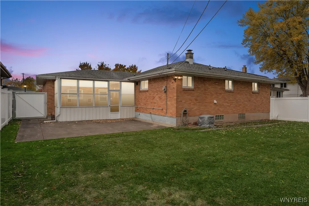 69 Maplegrove Avenue, Tonawanda, New York 14150, Tonawanda, New York 14150, 3 Bedrooms Bedrooms, 6 Rooms Rooms,1 BathroomBathrooms,Residential,For Sale,69 Maplegrove Avenue, Tonawanda, New York 14150,0,B1648808