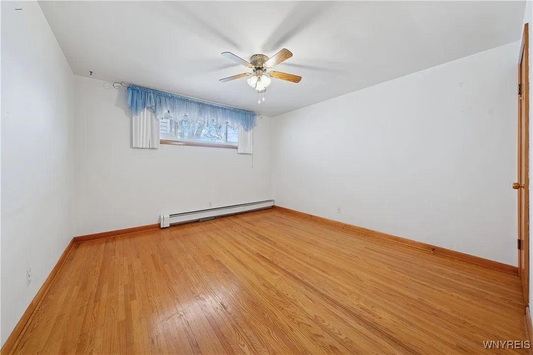 69 Maplegrove Avenue, Tonawanda, New York 14150, Tonawanda, New York 14150, 3 Bedrooms Bedrooms, 6 Rooms Rooms,1 BathroomBathrooms,Residential,For Sale,69 Maplegrove Avenue, Tonawanda, New York 14150,0,B1648808