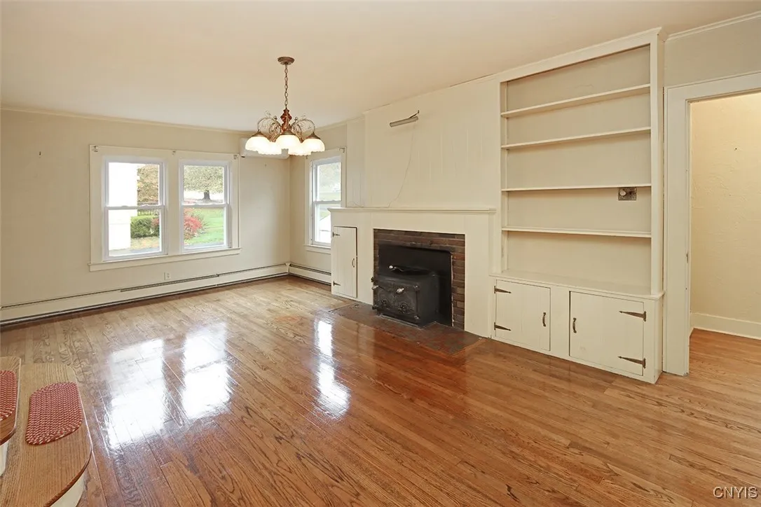 304 Cornwall Drive, Dewitt, New York 13214, De Witt, New York 13214, 4 Bedrooms Bedrooms, 8 Rooms Rooms,3 BathroomsBathrooms,Residential,For Sale,304 Cornwall Drive, Dewitt, New York 13214,0,S1648093