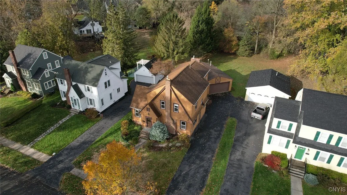 304 Cornwall Drive, Dewitt, New York 13214, De Witt, New York 13214, 4 Bedrooms Bedrooms, 8 Rooms Rooms,3 BathroomsBathrooms,Residential,For Sale,304 Cornwall Drive, Dewitt, New York 13214,0,S1648093