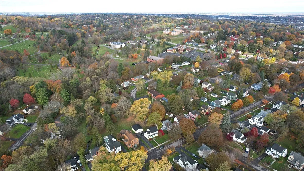 304 Cornwall Drive, Dewitt, New York 13214, De Witt, New York 13214, 4 Bedrooms Bedrooms, 8 Rooms Rooms,3 BathroomsBathrooms,Residential,For Sale,304 Cornwall Drive, Dewitt, New York 13214,0,S1648093