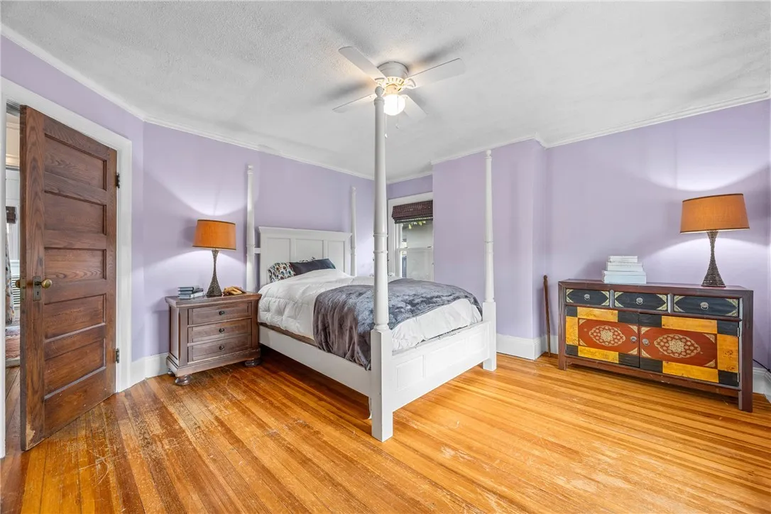 34 Riverside Street, Rochester, New York 14613, Rochester, New York 14613, 4 Bedrooms Bedrooms, 8 Rooms Rooms,1 BathroomBathrooms,Residential,For Sale,34 Riverside Street, Rochester, New York 14613,0,R1648768
