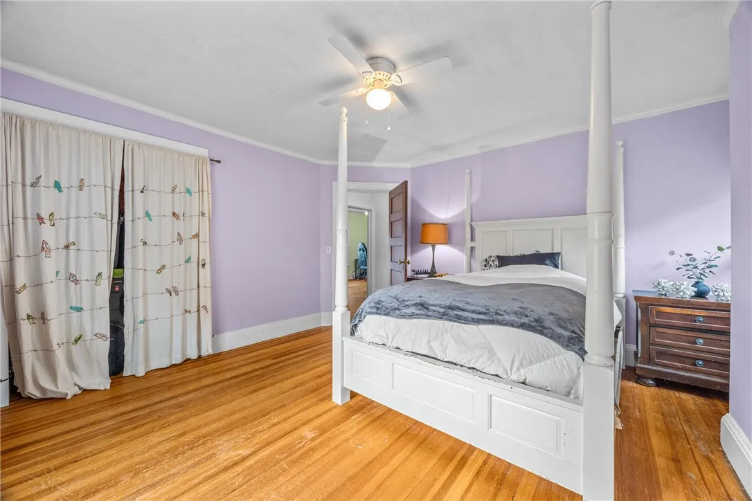 34 Riverside Street, Rochester, New York 14613, Rochester, New York 14613, 4 Bedrooms Bedrooms, 8 Rooms Rooms,1 BathroomBathrooms,Residential,For Sale,34 Riverside Street, Rochester, New York 14613,0,R1648768