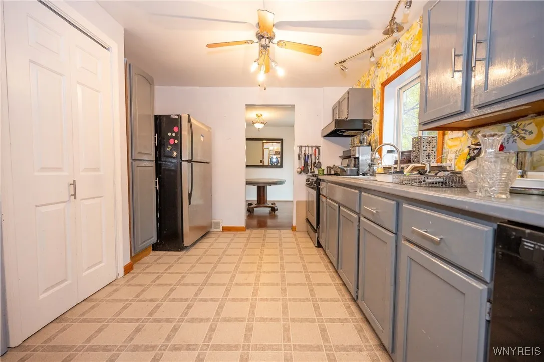 119 Jasper Drive, Amherst, New York 14226, Amherst, New York 14226, 3 Bedrooms Bedrooms, 8 Rooms Rooms,2 BathroomsBathrooms,Residential,For Sale,119 Jasper Drive, Amherst, New York 14226,0,B1648751