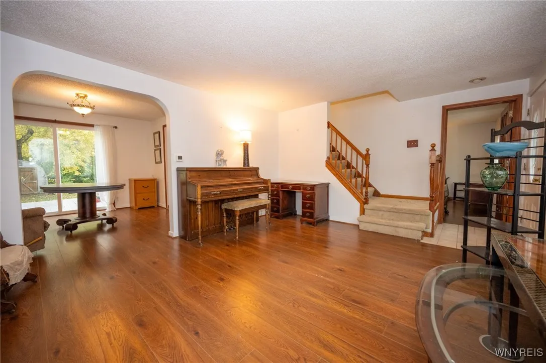 119 Jasper Drive, Amherst, New York 14226, Amherst, New York 14226, 3 Bedrooms Bedrooms, 8 Rooms Rooms,2 BathroomsBathrooms,Residential,For Sale,119 Jasper Drive, Amherst, New York 14226,0,B1648751