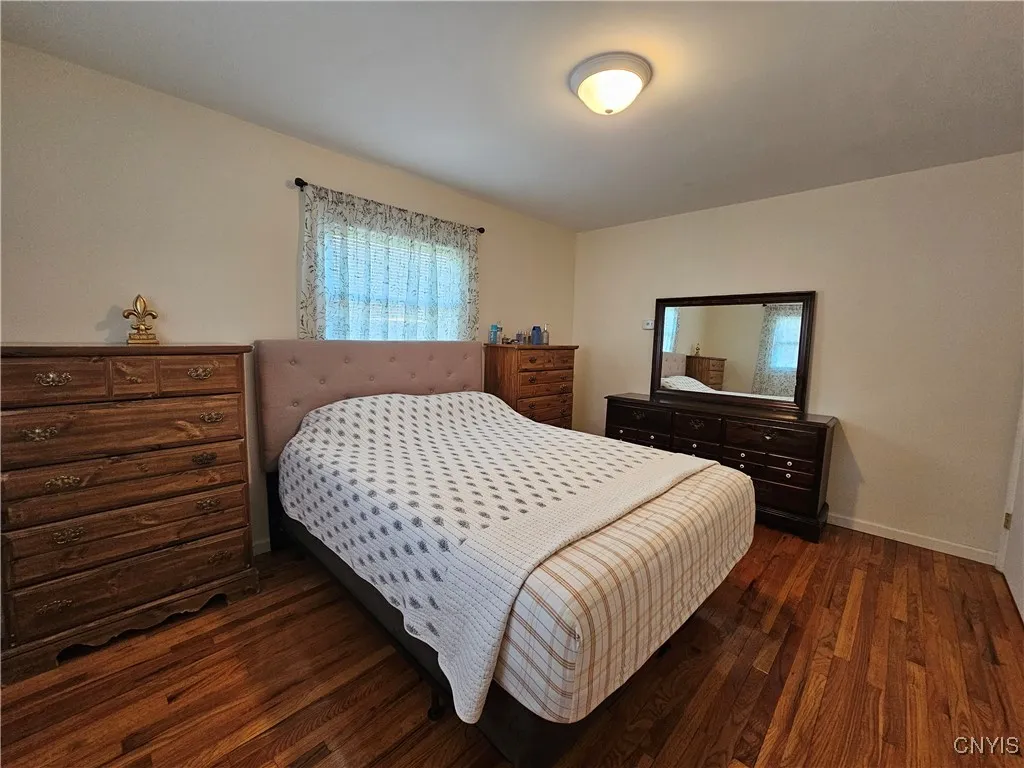 1305 Fairwood Drive, Utica, New York 13502, Utica, New York 13502, 4 Bedrooms Bedrooms, 6 Rooms Rooms,1 BathroomBathrooms,Residential,For Sale,1305 Fairwood Drive, Utica, New York 13502,0,S1648537