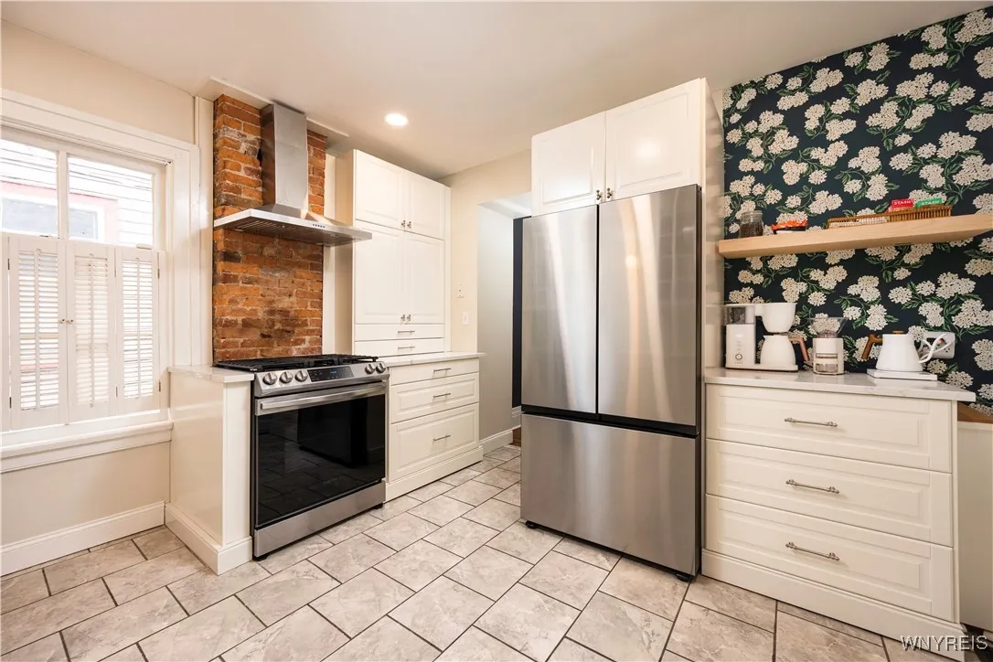 57 Mariner Street, Buffalo, New York 14201, Buffalo, New York 14201, 2 Bedrooms Bedrooms, 6 Rooms Rooms,2 BathroomsBathrooms,Residential,For Sale,57 Mariner Street, Buffalo, New York 14201,0,B1648250