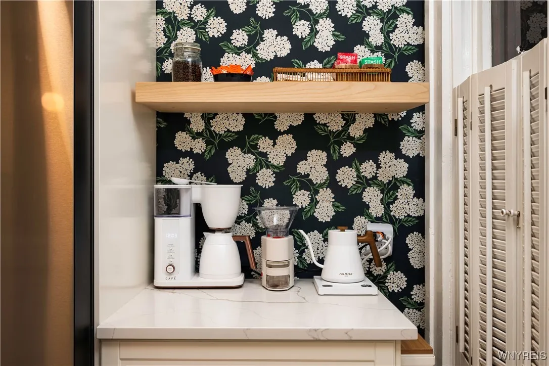 57 Mariner Street, Buffalo, New York 14201, Buffalo, New York 14201, 2 Bedrooms Bedrooms, 6 Rooms Rooms,2 BathroomsBathrooms,Residential,For Sale,57 Mariner Street, Buffalo, New York 14201,0,B1648250