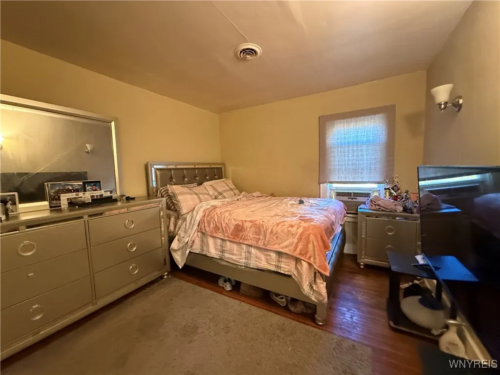 622 Minnesota Avenue, Buffalo, New York 14215, Buffalo, New York 14215, 4 Bedrooms Bedrooms, ,2 BathroomsBathrooms,Residential,For Sale,622 Minnesota Avenue, Buffalo, New York 14215,0,B1648531