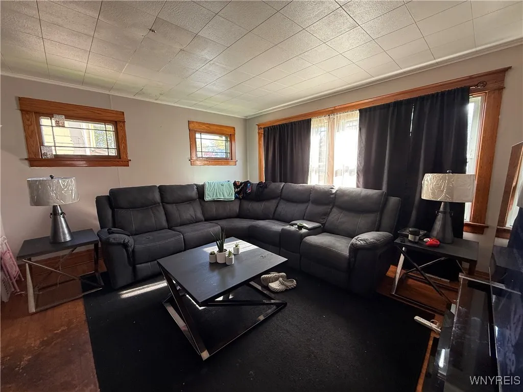 622 Minnesota Avenue, Buffalo, New York 14215, Buffalo, New York 14215, 4 Bedrooms Bedrooms, ,2 BathroomsBathrooms,Residential,For Sale,622 Minnesota Avenue, Buffalo, New York 14215,0,B1648531