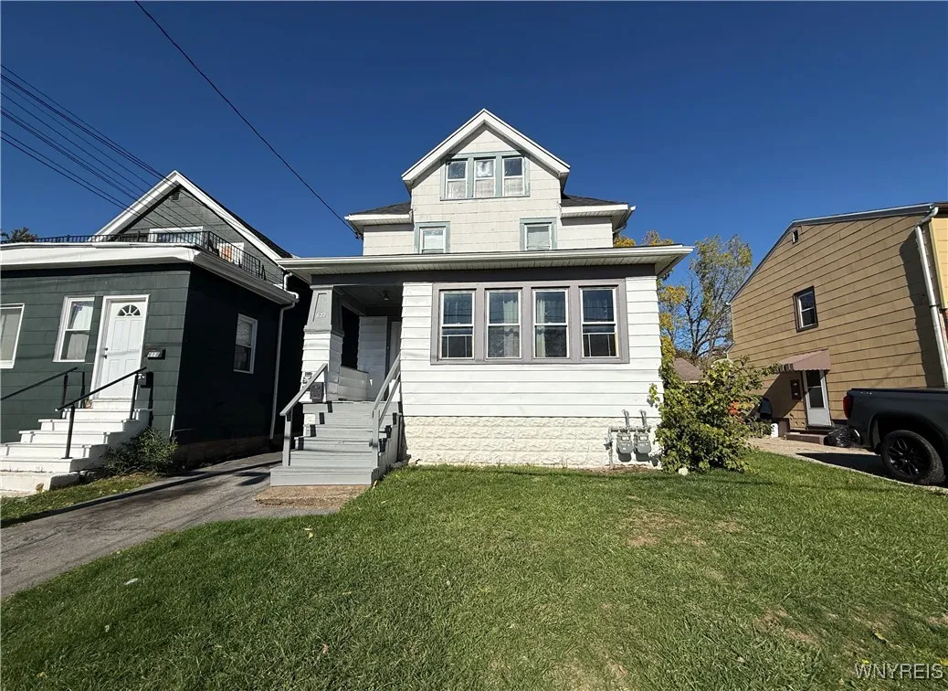 622 Minnesota Avenue, Buffalo, New York 14215, Buffalo, New York 14215, 4 Bedrooms Bedrooms, ,2 BathroomsBathrooms,Residential,For Sale,622 Minnesota Avenue, Buffalo, New York 14215,0,B1648531