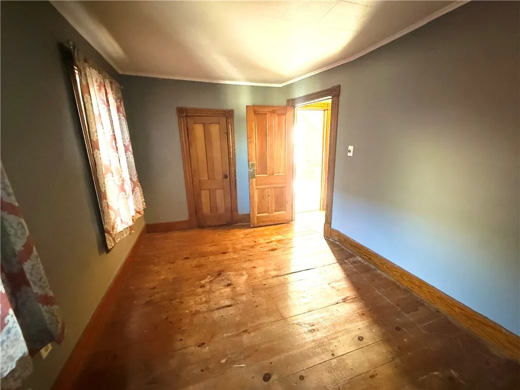 15 State Street, Manchester, New York 14504, Manchester, New York 14504, 3 Bedrooms Bedrooms, 8 Rooms Rooms,1 BathroomBathrooms,Residential,For Sale,15 State Street, Manchester, New York 14504,0,R1646246