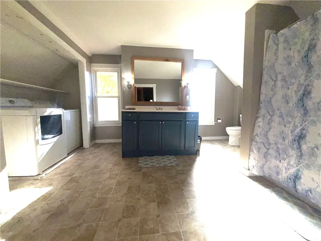 15 State Street, Manchester, New York 14504, Manchester, New York 14504, 3 Bedrooms Bedrooms, 8 Rooms Rooms,1 BathroomBathrooms,Residential,For Sale,15 State Street, Manchester, New York 14504,0,R1646246