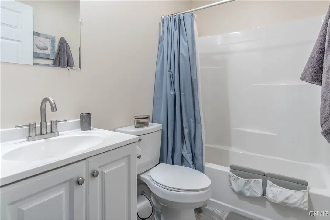 25267 Loop Road, Wilna, New York 13619, Wilna, New York 13619, 4 Bedrooms Bedrooms, 9 Rooms Rooms,3 BathroomsBathrooms,Residential,For Sale,25267 Loop Road, Wilna, New York 13619,0,S1648619