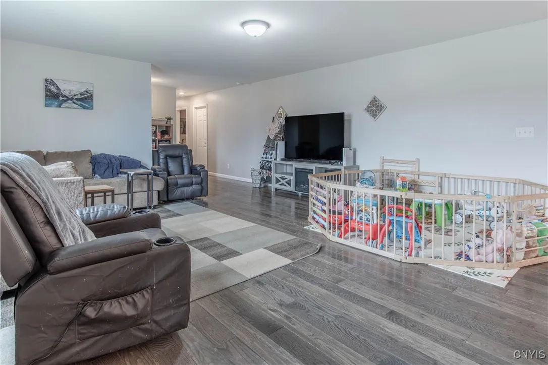 25267 Loop Road, Wilna, New York 13619, Wilna, New York 13619, 4 Bedrooms Bedrooms, 9 Rooms Rooms,3 BathroomsBathrooms,Residential,For Sale,25267 Loop Road, Wilna, New York 13619,0,S1648619