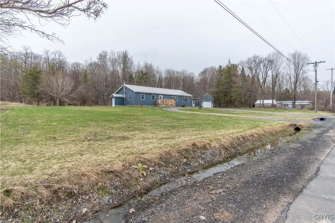 25267 Loop Road, Wilna, New York 13619, Wilna, New York 13619, 4 Bedrooms Bedrooms, 9 Rooms Rooms,3 BathroomsBathrooms,Residential,For Sale,25267 Loop Road, Wilna, New York 13619,0,S1648619
