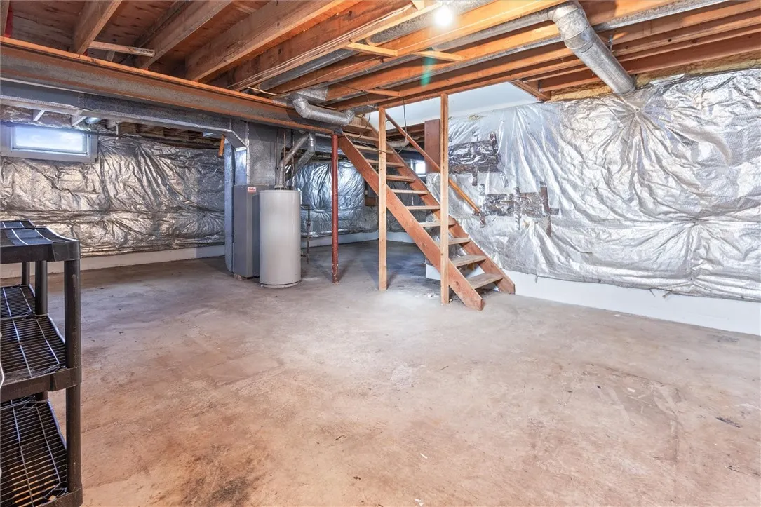 1157 Genesee Street, Rochester, New York 14611, Rochester, New York 14611, 3 Bedrooms Bedrooms, 8 Rooms Rooms,1 BathroomBathrooms,Residential Lease,For Rent,1157 Genesee Street, Rochester, New York 14611,0,R1648912