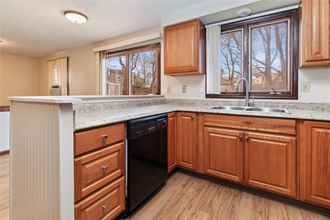 1157 Genesee Street, Rochester, New York 14611, Rochester, New York 14611, 3 Bedrooms Bedrooms, 8 Rooms Rooms,1 BathroomBathrooms,Residential Lease,For Rent,1157 Genesee Street, Rochester, New York 14611,0,R1648912