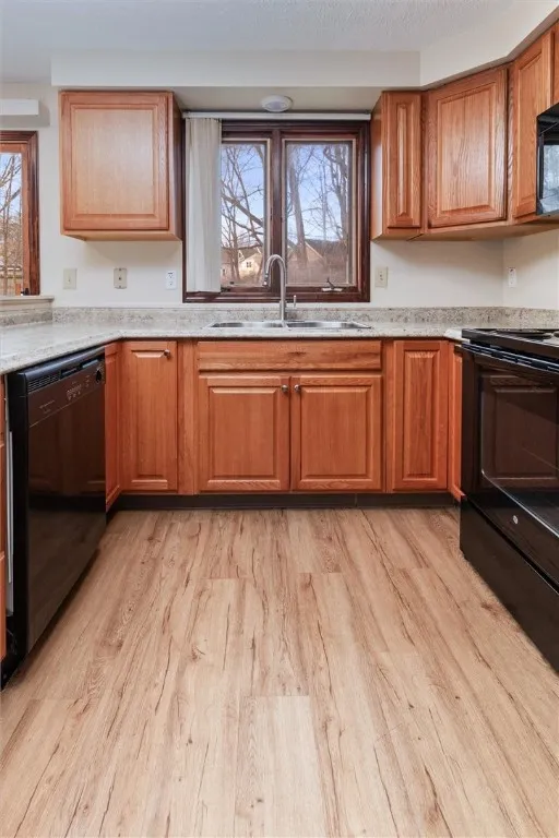 1157 Genesee Street, Rochester, New York 14611, Rochester, New York 14611, 3 Bedrooms Bedrooms, 8 Rooms Rooms,1 BathroomBathrooms,Residential Lease,For Rent,1157 Genesee Street, Rochester, New York 14611,0,R1648912