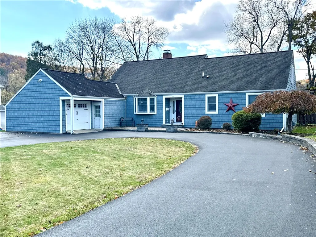 73 Durland Avenue, Elmira, New York 14905, Elmira, New York 14905, 3 Bedrooms Bedrooms, 10 Rooms Rooms,2 BathroomsBathrooms,Residential,For Sale,73 Durland Avenue, Elmira, New York 14905,0,R1648412