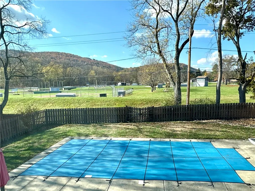 73 Durland Avenue, Elmira, New York 14905, Elmira, New York 14905, 3 Bedrooms Bedrooms, 10 Rooms Rooms,2 BathroomsBathrooms,Residential,For Sale,73 Durland Avenue, Elmira, New York 14905,0,R1648412