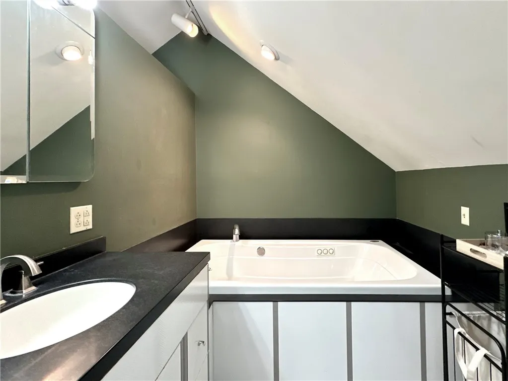 73 Durland Avenue, Elmira, New York 14905, Elmira, New York 14905, 3 Bedrooms Bedrooms, 10 Rooms Rooms,2 BathroomsBathrooms,Residential,For Sale,73 Durland Avenue, Elmira, New York 14905,0,R1648412