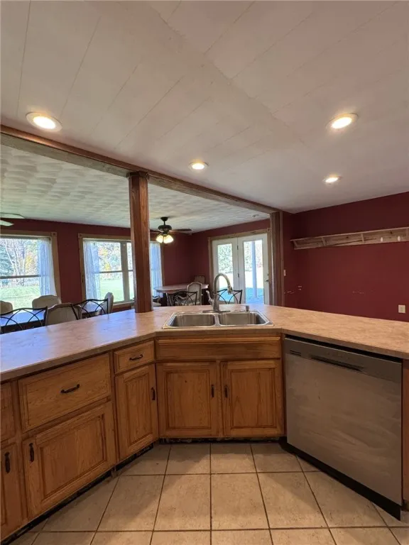 925 East Honeoye Street, Shinglehouse, Pennsylvani, Shinglehouse, Pennsylvania 16748, 4 Bedrooms Bedrooms, 11 Rooms Rooms,3 BathroomsBathrooms,Residential,For Sale,925 East Honeoye Street, Shinglehouse, Pennsylvani,0,R1645534