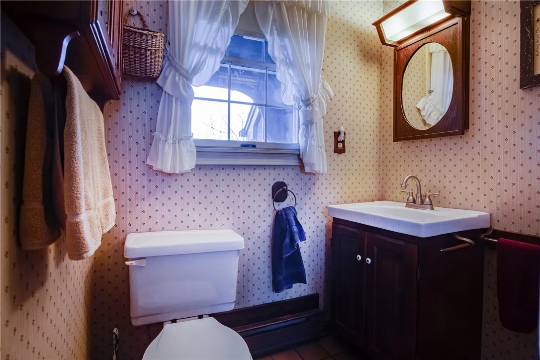 626 Parker Hill Road, Burlington, New York 13335, Burlington, New York 13335, 4 Bedrooms Bedrooms, 7 Rooms Rooms,2 BathroomsBathrooms,Residential,For Sale,626 Parker Hill Road, Burlington, New York 13335,0,R1648163