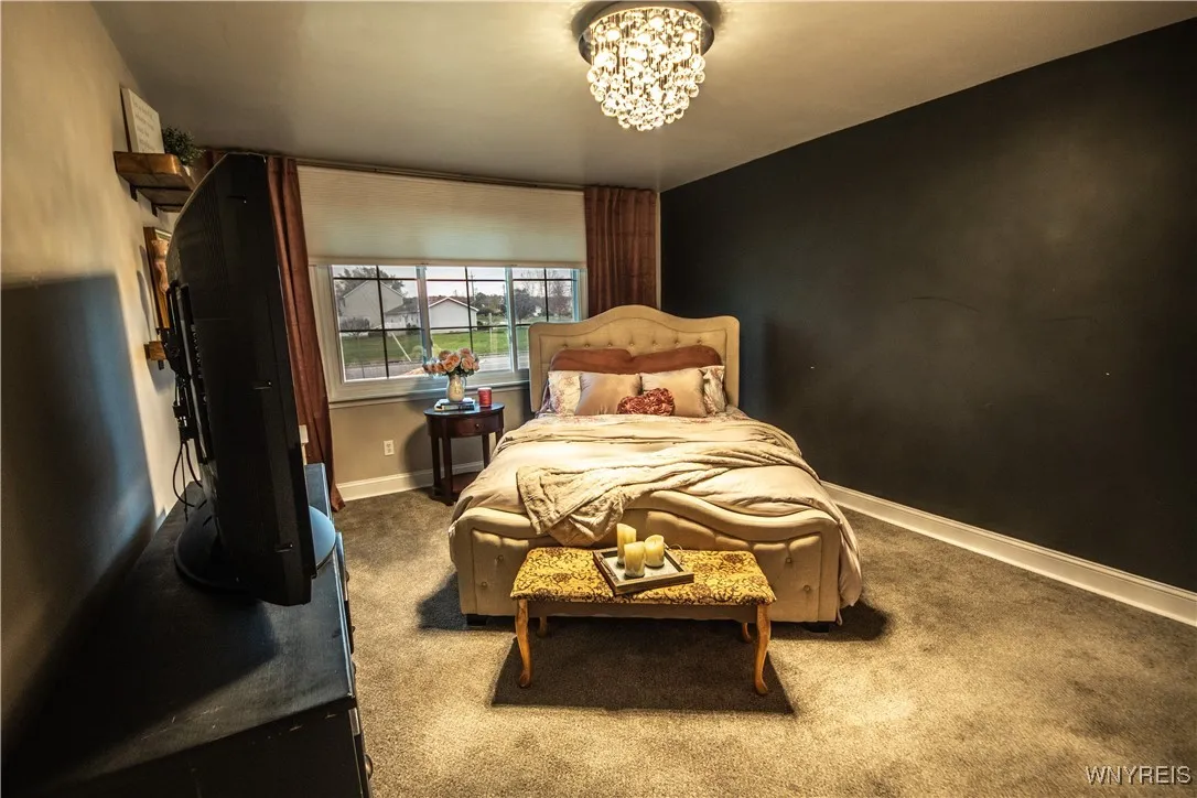 9250 Greiner Road, Clarence, New York 14031, Clarence, New York 14031, 4 Bedrooms Bedrooms, 9 Rooms Rooms,3 BathroomsBathrooms,Residential,For Sale,9250 Greiner Road, Clarence, New York 14031,0,B1648899