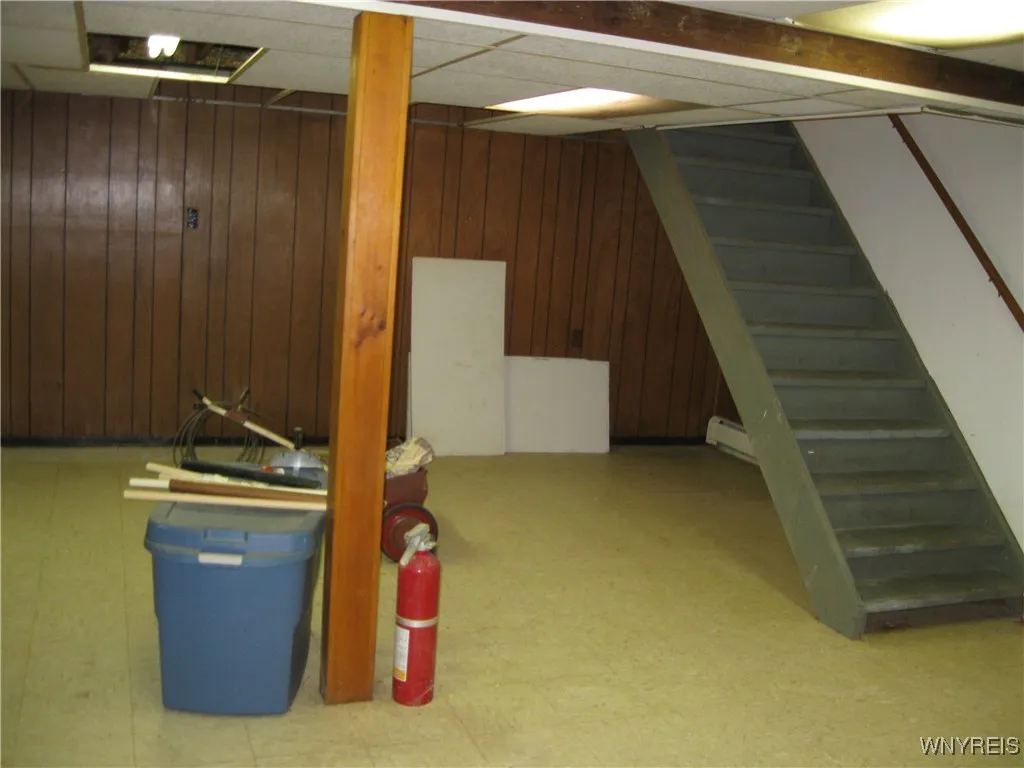 11090 Westwood Road, Alden, New York 14004, Alden, New York 14004, 3 Bedrooms Bedrooms, 7 Rooms Rooms,1 BathroomBathrooms,Residential,For Sale,11090 Westwood Road, Alden, New York 14004,0,B1648581