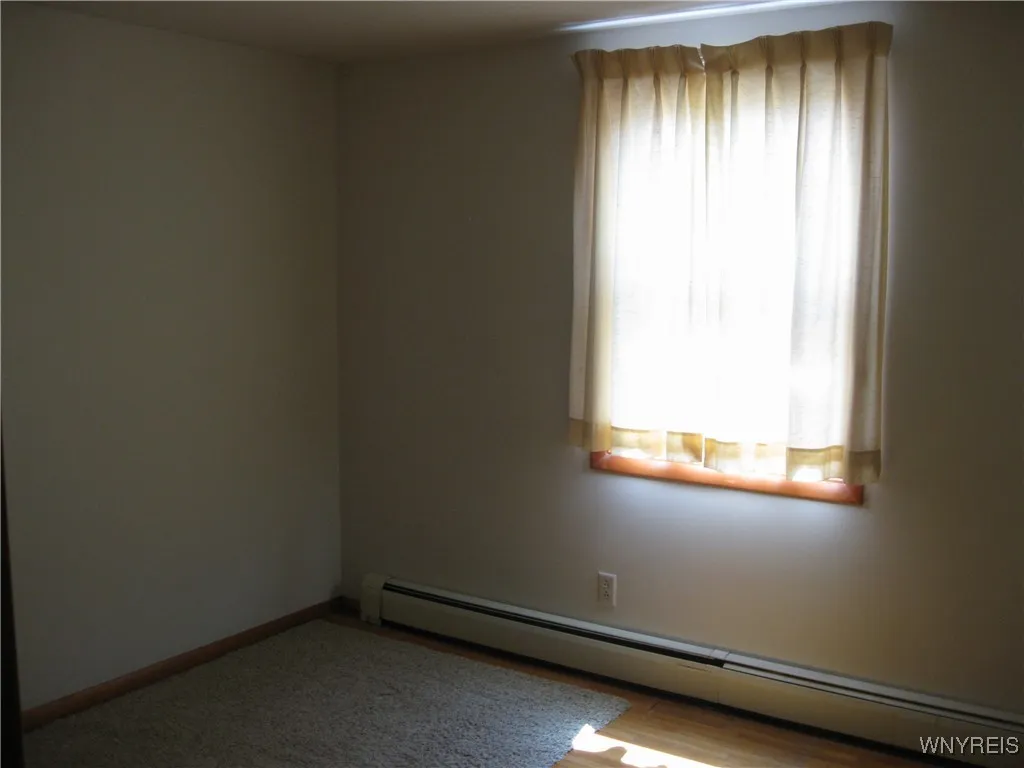 11090 Westwood Road, Alden, New York 14004, Alden, New York 14004, 3 Bedrooms Bedrooms, 7 Rooms Rooms,1 BathroomBathrooms,Residential,For Sale,11090 Westwood Road, Alden, New York 14004,0,B1648581