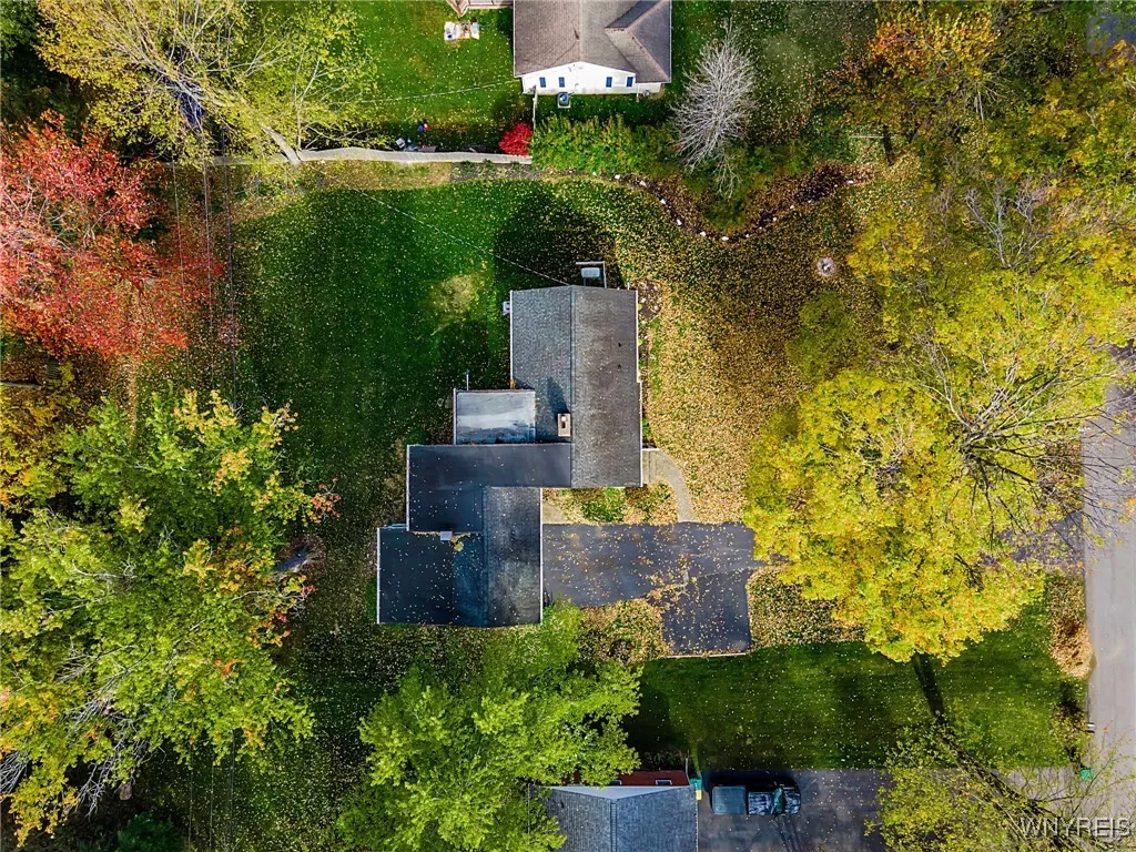 4570 Christian Dr, Clarence, New York 14031, Clarence, New York 14031, 3 Bedrooms Bedrooms, 6 Rooms Rooms,1 BathroomBathrooms,Residential,For Sale,4570 Christian Dr, Clarence, New York 14031,0,B1648699