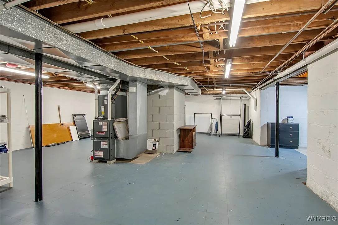 4570 Christian Dr, Clarence, New York 14031, Clarence, New York 14031, 3 Bedrooms Bedrooms, 6 Rooms Rooms,1 BathroomBathrooms,Residential,For Sale,4570 Christian Dr, Clarence, New York 14031,0,B1648699