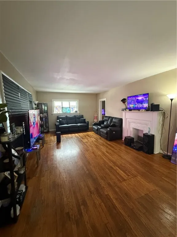 46 Rogers Avenue, Rochester, New York 14606, Rochester, New York 14606, 3 Bedrooms Bedrooms, 6 Rooms Rooms,1 BathroomBathrooms,Residential,For Sale,46 Rogers Avenue, Rochester, New York 14606,0,R1648908