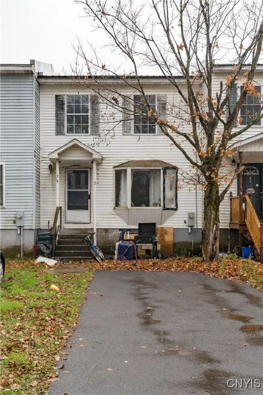 3 Oxford Street, Wilna, New York 13619, Wilna, New York 13619, 3 Bedrooms Bedrooms, 6 Rooms Rooms,1 BathroomBathrooms,Residential,For Sale,3 Oxford Street, Wilna, New York 13619,0,S1648928