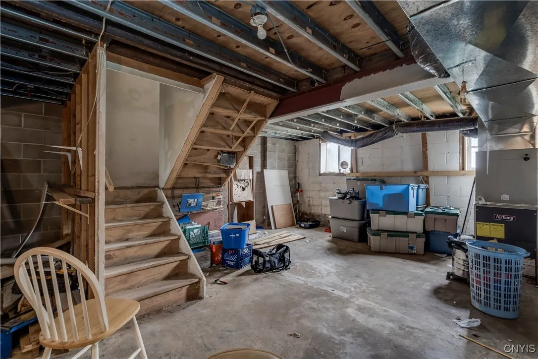 3 Oxford Street, Wilna, New York 13619, Wilna, New York 13619, 3 Bedrooms Bedrooms, 6 Rooms Rooms,1 BathroomBathrooms,Residential,For Sale,3 Oxford Street, Wilna, New York 13619,0,S1648928