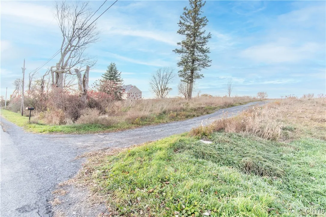 28827 Middle Road, Rutland, New York 13601, Rutland, New York 13601, 4 Bedrooms Bedrooms, 7 Rooms Rooms,2 BathroomsBathrooms,Residential,For Sale,28827 Middle Road, Rutland, New York 13601,0,S1648688