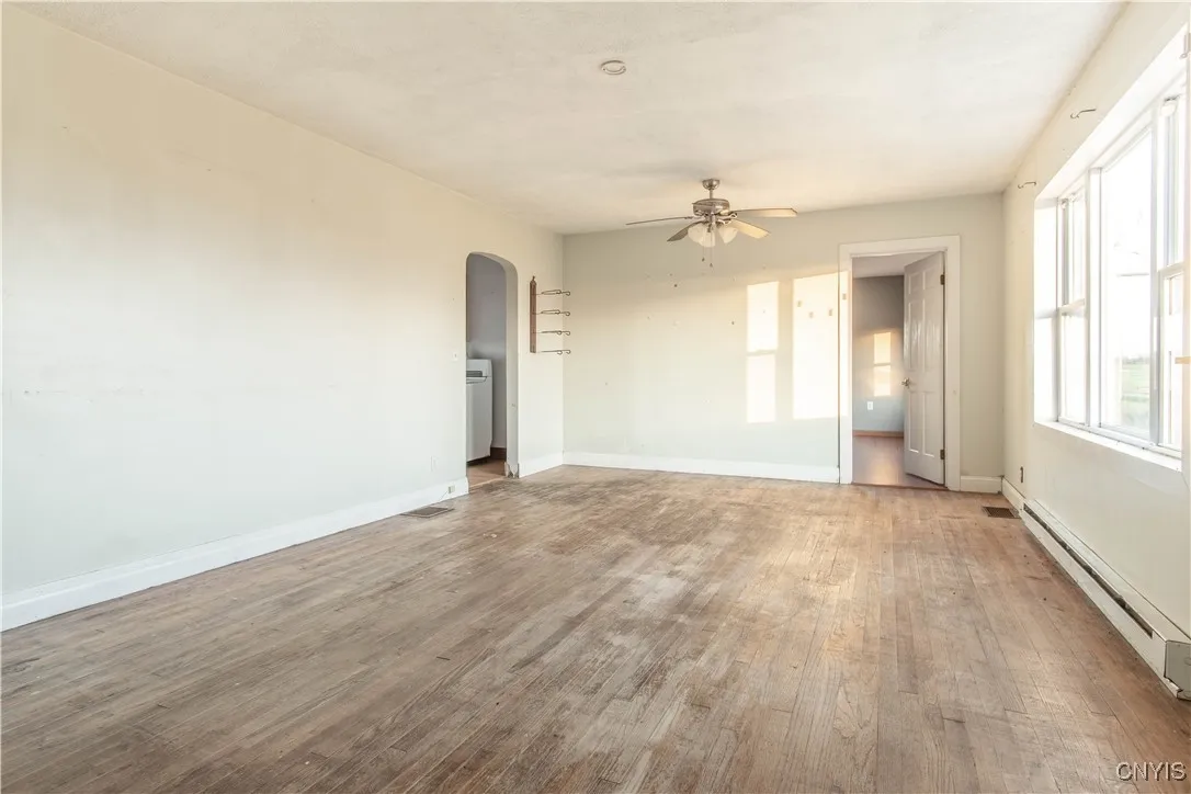 28827 Middle Road, Rutland, New York 13601, Rutland, New York 13601, 4 Bedrooms Bedrooms, 7 Rooms Rooms,2 BathroomsBathrooms,Residential,For Sale,28827 Middle Road, Rutland, New York 13601,0,S1648688