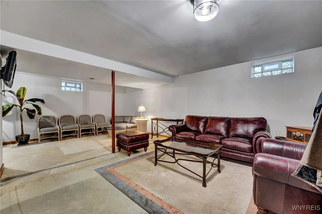 6786 Scherff Road, Orchard Park, New York 14127, Orchard Park, New York 14127, 3 Bedrooms Bedrooms, 9 Rooms Rooms,2 BathroomsBathrooms,Residential,For Sale,6786 Scherff Road, Orchard Park, New York 14127,0,B1647454