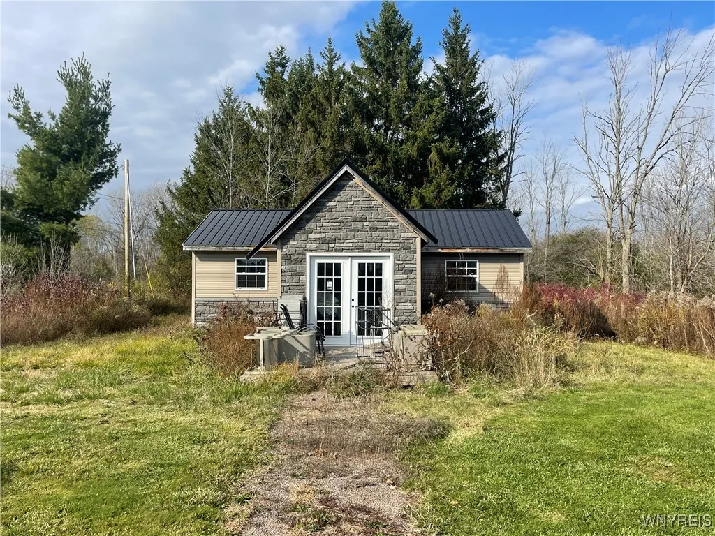 6721 Aiken Road, Pendleton, New York 14094, Pendleton, New York 14094, 4 Bedroom Bedrooms, ,2 BathroomBathrooms,Land,For Sale,6721 Aiken Road, Pendleton, New York 14094,0,B1648648