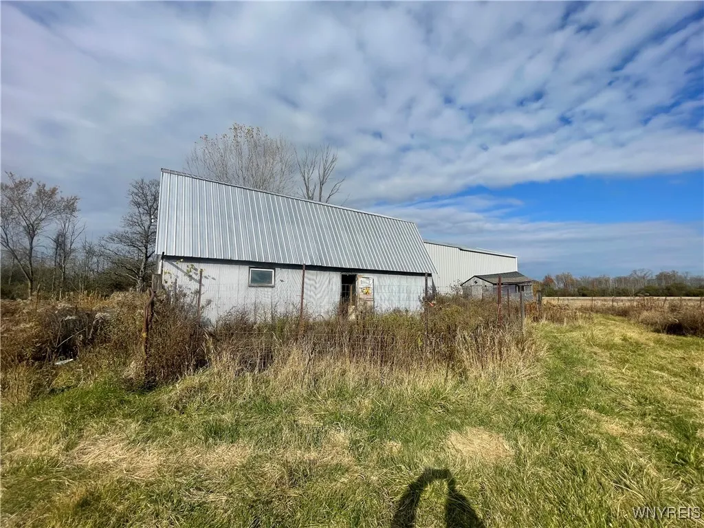 6721 Aiken Road, Pendleton, New York 14094, Pendleton, New York 14094, 4 Bedroom Bedrooms, ,2 BathroomBathrooms,Land,For Sale,6721 Aiken Road, Pendleton, New York 14094,0,B1648648
